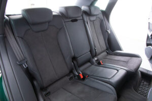 Q5 40TDIクワトロ スポーツ SラインPKG 4WD