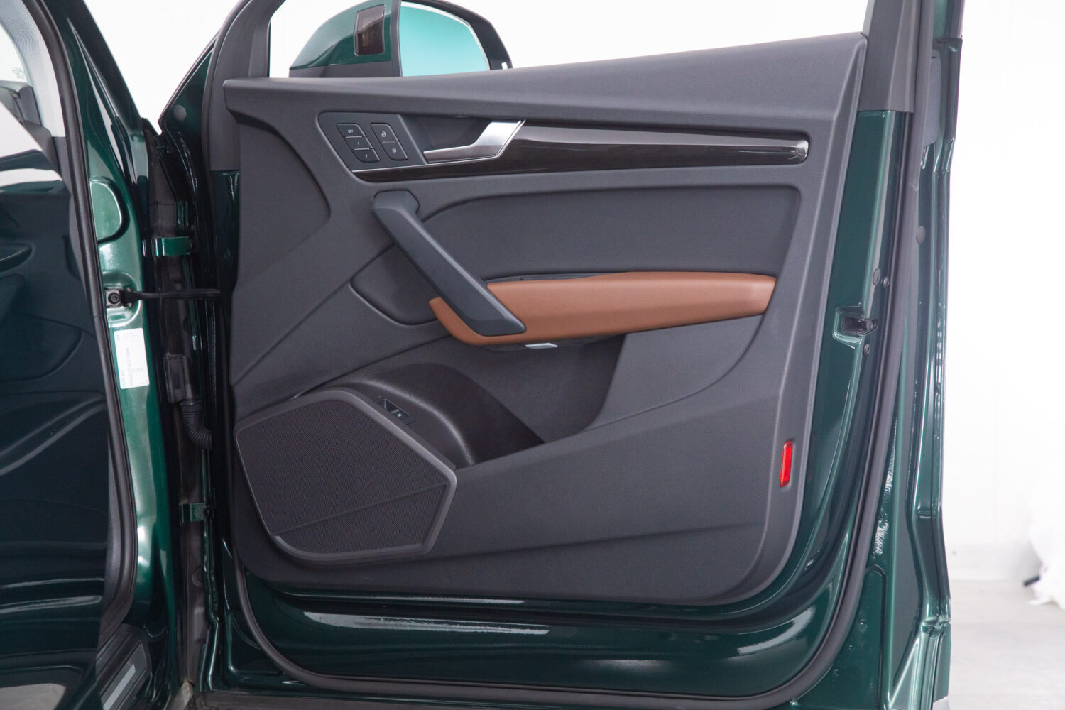 Q5 2.0TFSIクワトロスポーツ