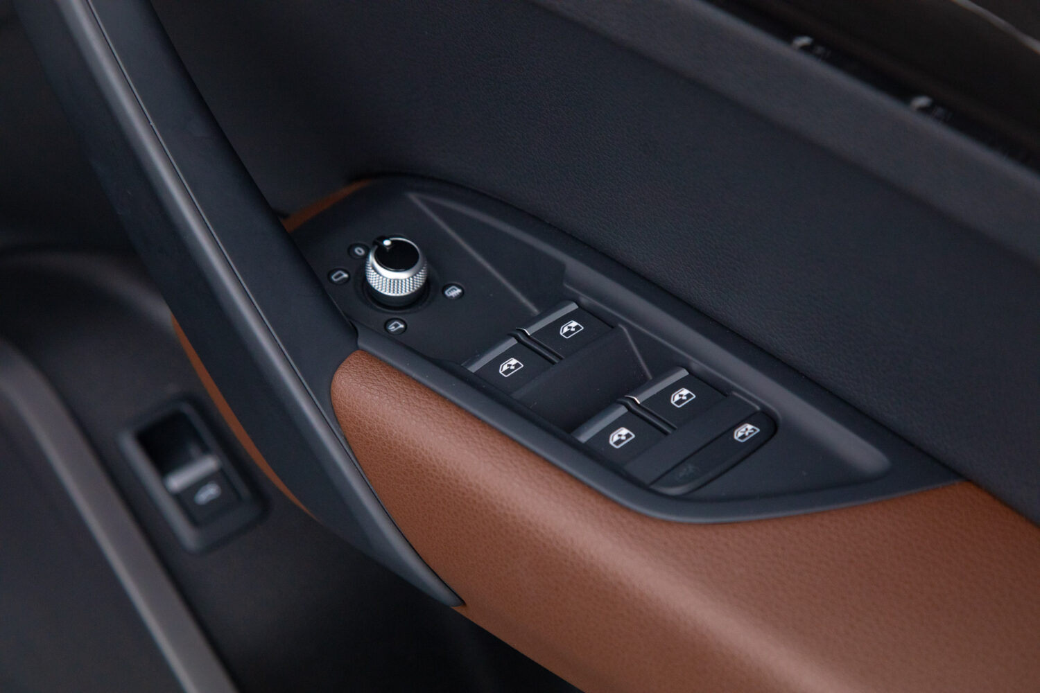 Q5 2.0TFSIクワトロスポーツ