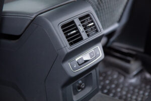 Q5 40TDIクワトロ スポーツ SラインPKG 4WD