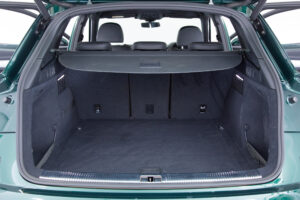 Q5 40TDIクワトロ スポーツ SラインPKG 4WD