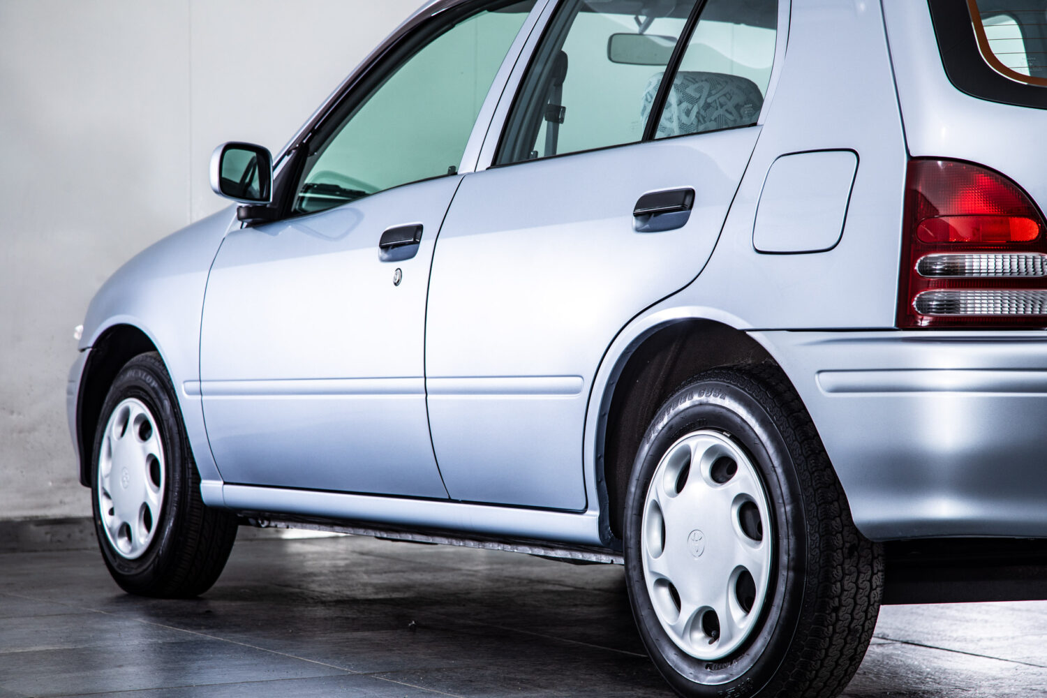 スターレット 5ドア 1.3ルフレ fリミテッド