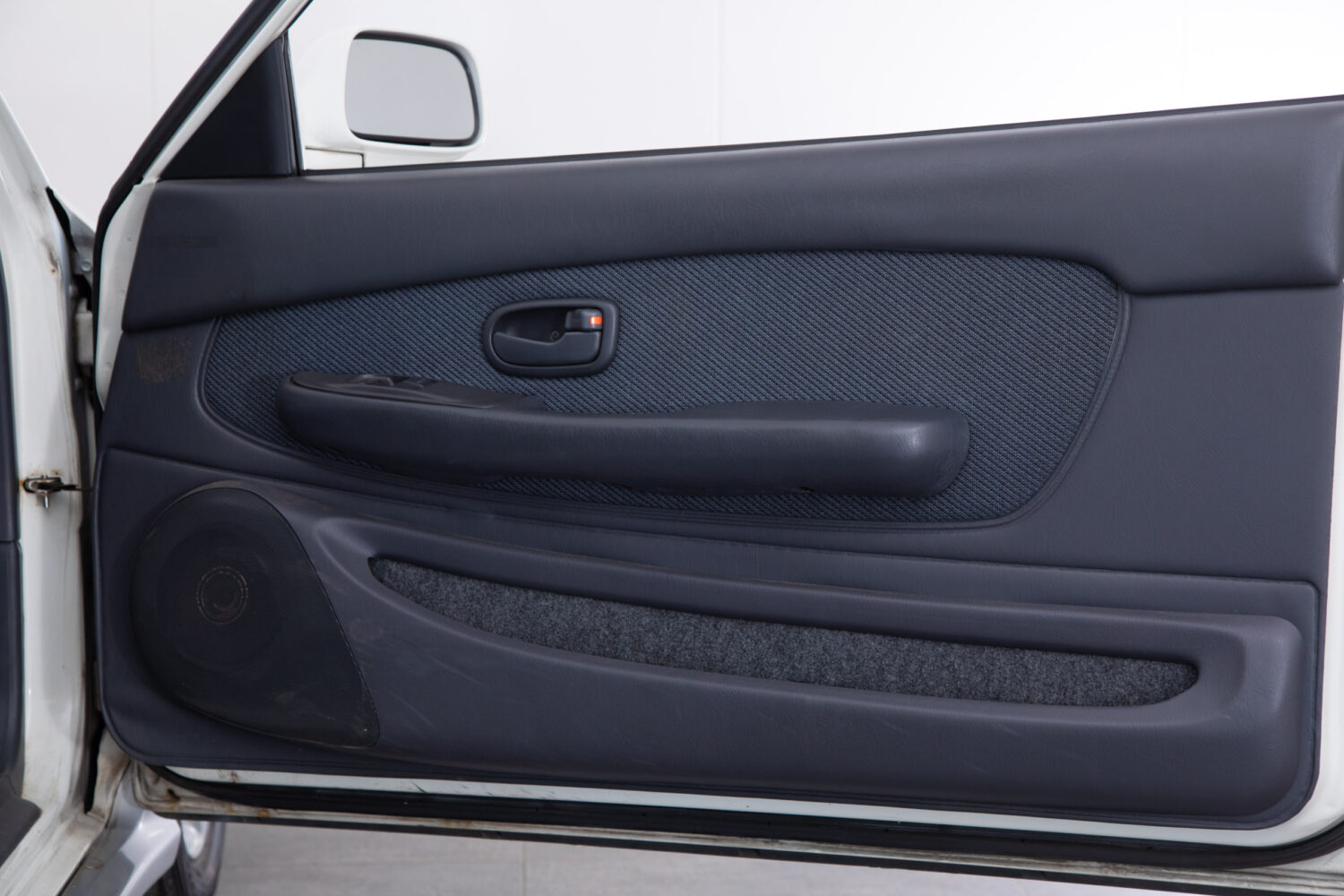 シャレード 1.6デ・トマソ ビアンカ