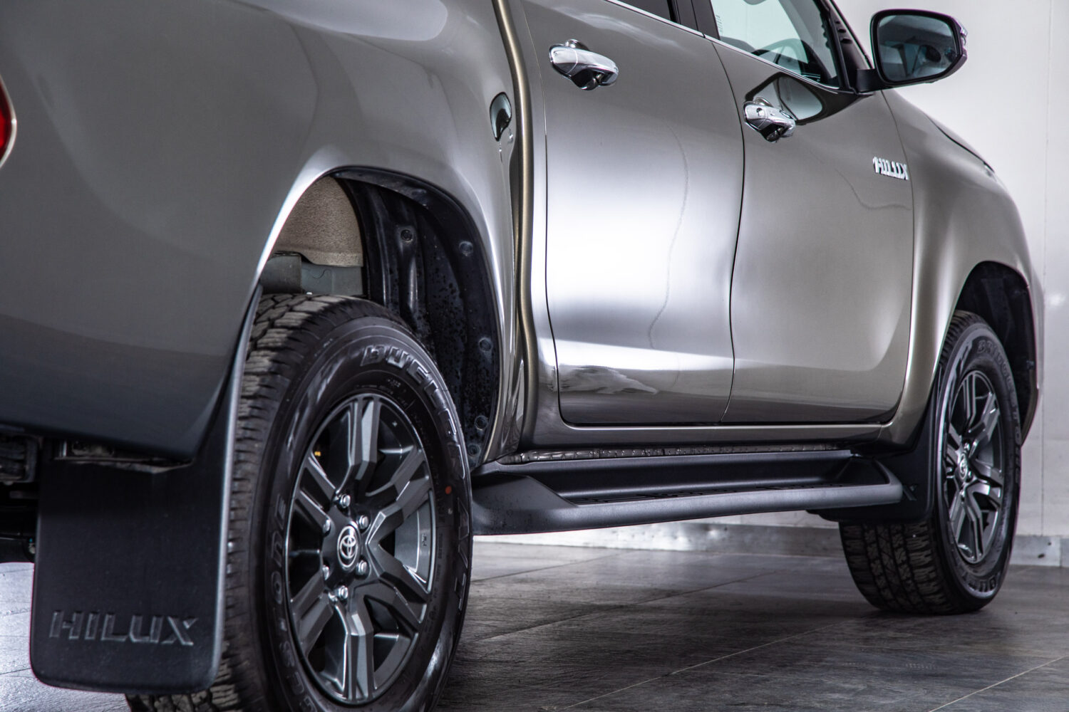 ハイラックス 2.4 Z ディーゼルターボ 4WD