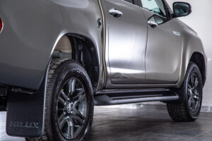 ハイラックス 2.4 Z ディーゼルターボ 4WD