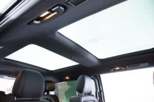 ベンツ Vクラス V220 d アバンギャルド ロング AMGラインパッケージ ディーゼルターボ