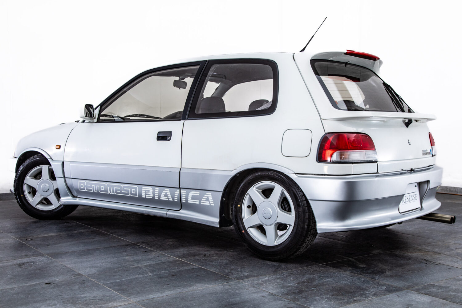 シャレード 1.6デ・トマソ ビアンカ