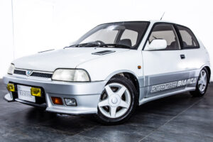 シャレード 1.6デ・トマソ ビアンカ