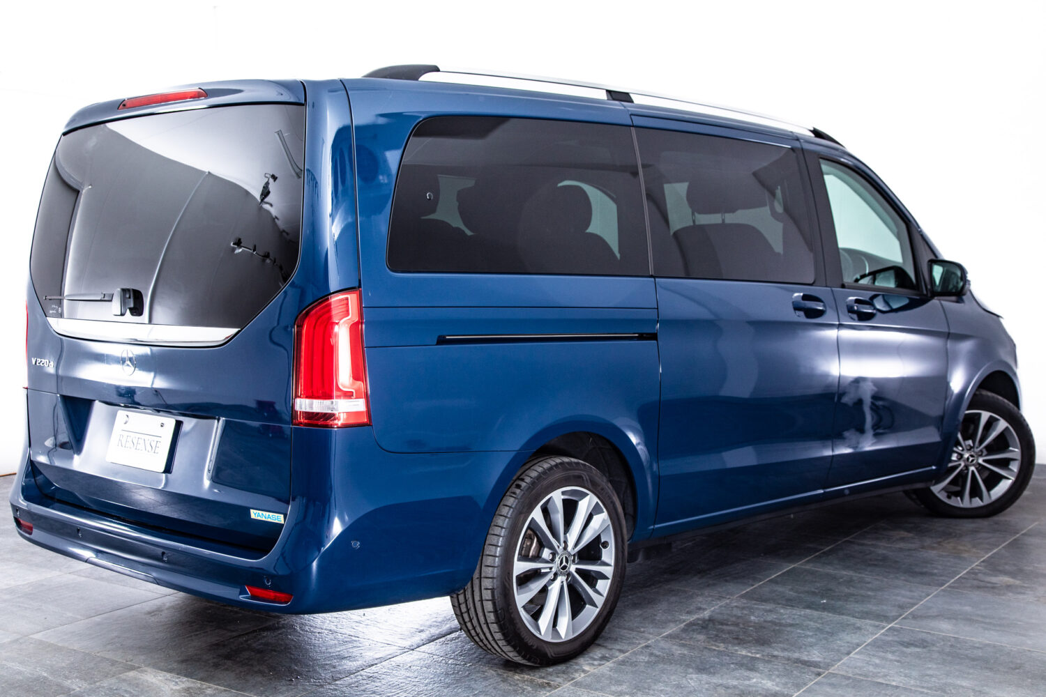 Vクラス V220 d アバンギャルド ロング ディーゼルターボ