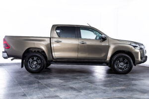 ハイラックス 2.4 Z ディーゼルターボ 4WD