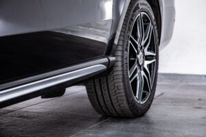 ベンツ Vクラス V220 d アバンギャルド ロング AMGラインパッケージ ディーゼルターボ