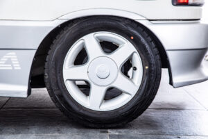 シャレード 1.6デ・トマソ ビアンカ