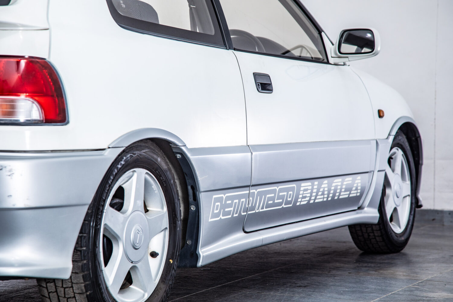 シャレード 1.6デ・トマソ ビアンカ