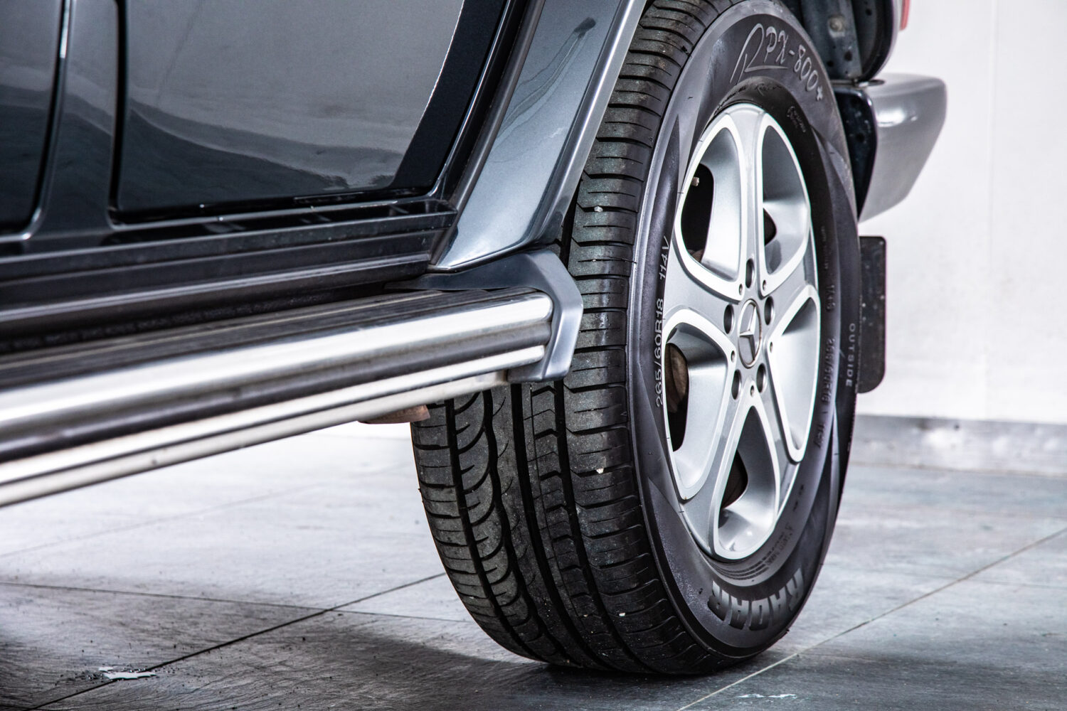 Gクラス G350 ブルーテック 35th アニバーサリー エディション ロング ディーゼルターボ 4WD