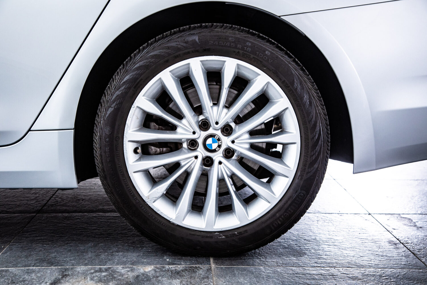 5シリーズ 523d ラグジュアリー ディーゼルターボ