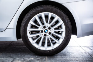 5シリーズ 523d ラグジュアリー ディーゼルターボ