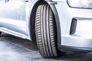 タイカンクロスツーリスモ 4 4+1シート 4WD