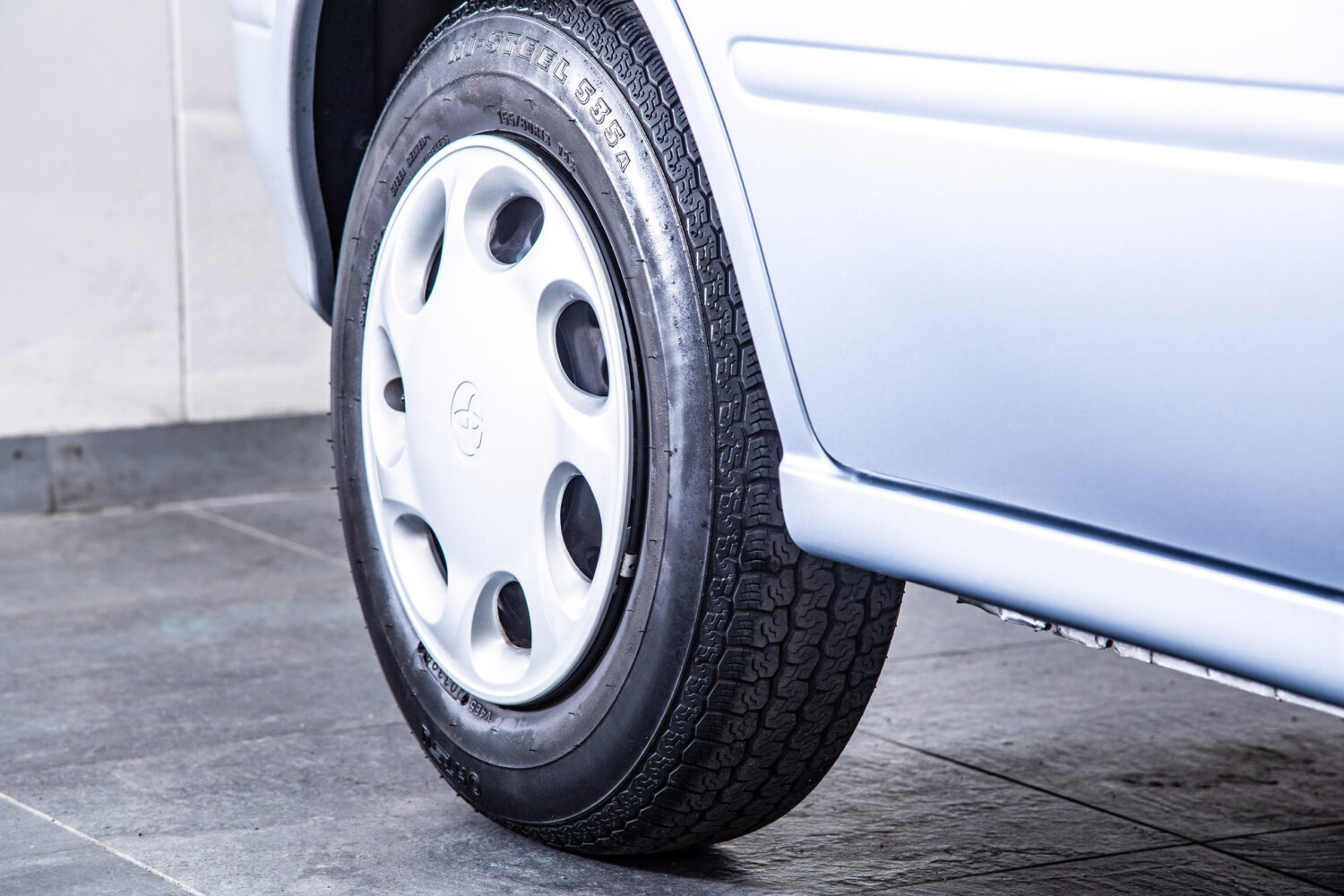 スターレット 5ドア 1.3ルフレ fリミテッド