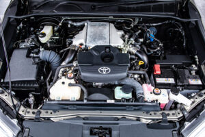 ハイラックス 2.4 Z ディーゼルターボ 4WD