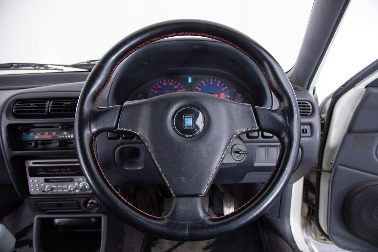 シャレード 1.6デ・トマソ ビアンカ