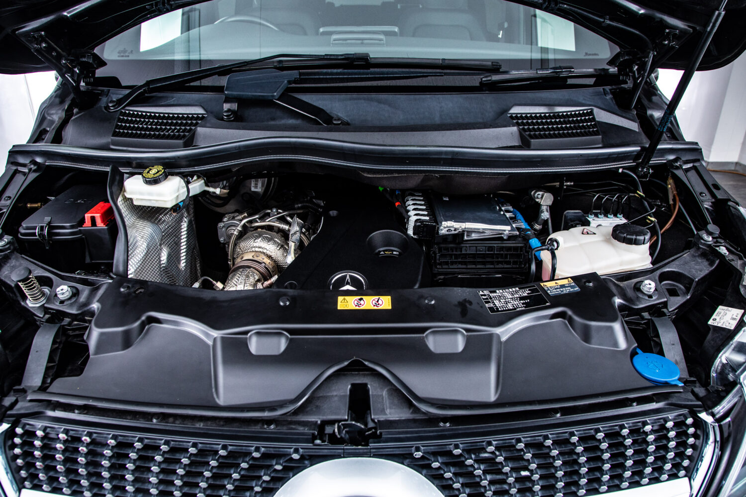 ベンツ Vクラス V220 d アバンギャルド ロング AMGラインパッケージ ディーゼルターボ