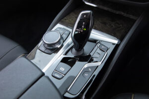 5シリーズ 523d ラグジュアリー ディーゼルターボ