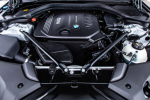 5シリーズ 523d ラグジュアリー ディーゼルターボ