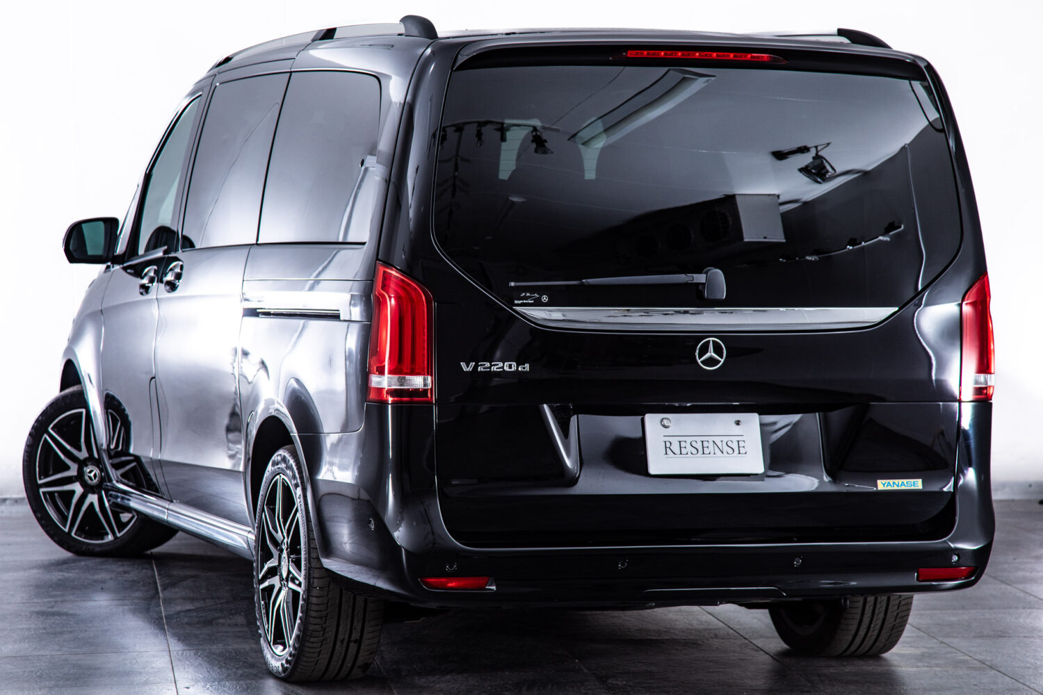 ベンツ Vクラス V220 d アバンギャルド ロング AMGラインパッケージ ディーゼルターボ