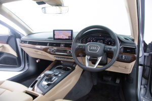 A4オールロードクワトロ 2.0 4WD