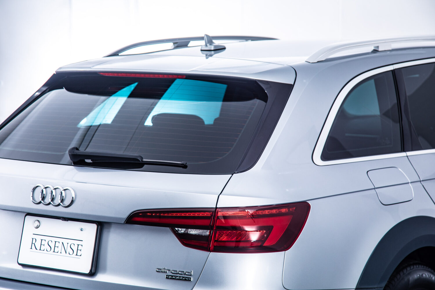 A4オールロードクワトロ 2.0 4WD