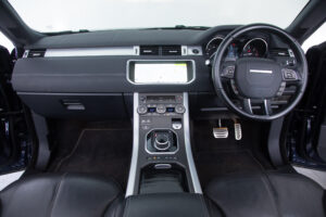 イヴォークコンバーチブル HSEダイナミック 2.0L D180 ディーゼル 4WD