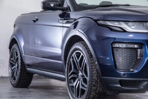 イヴォークコンバーチブル HSEダイナミック 2.0L D180 ディーゼル 4WD