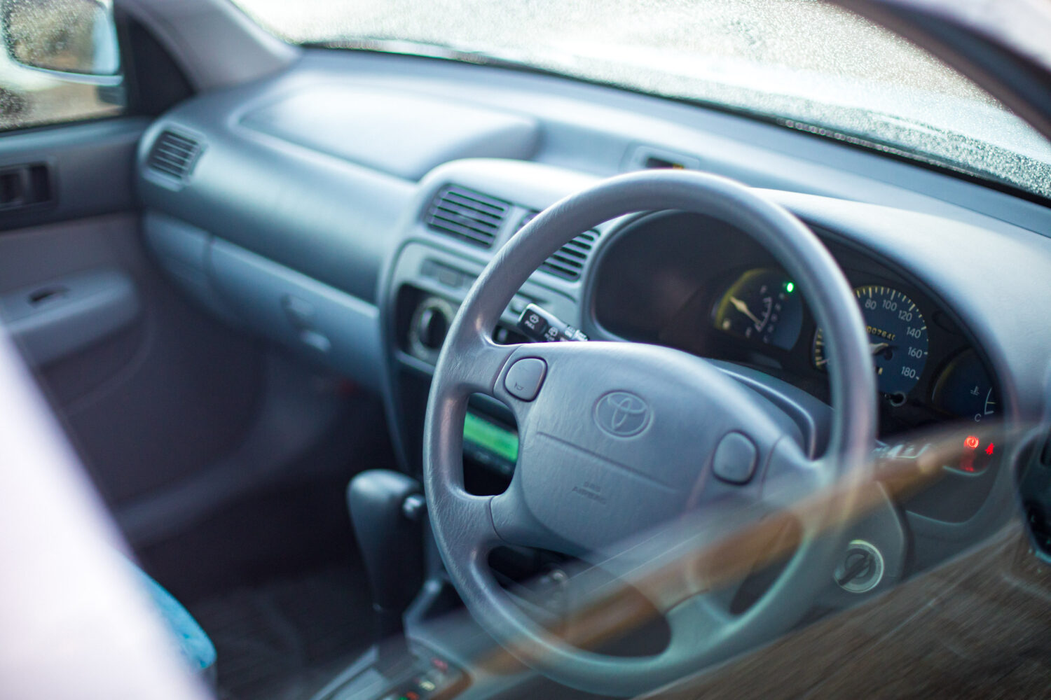 トヨタ・スターレット 1.3（FF/3AT）乗りやすい・オブ・ザ・イヤー