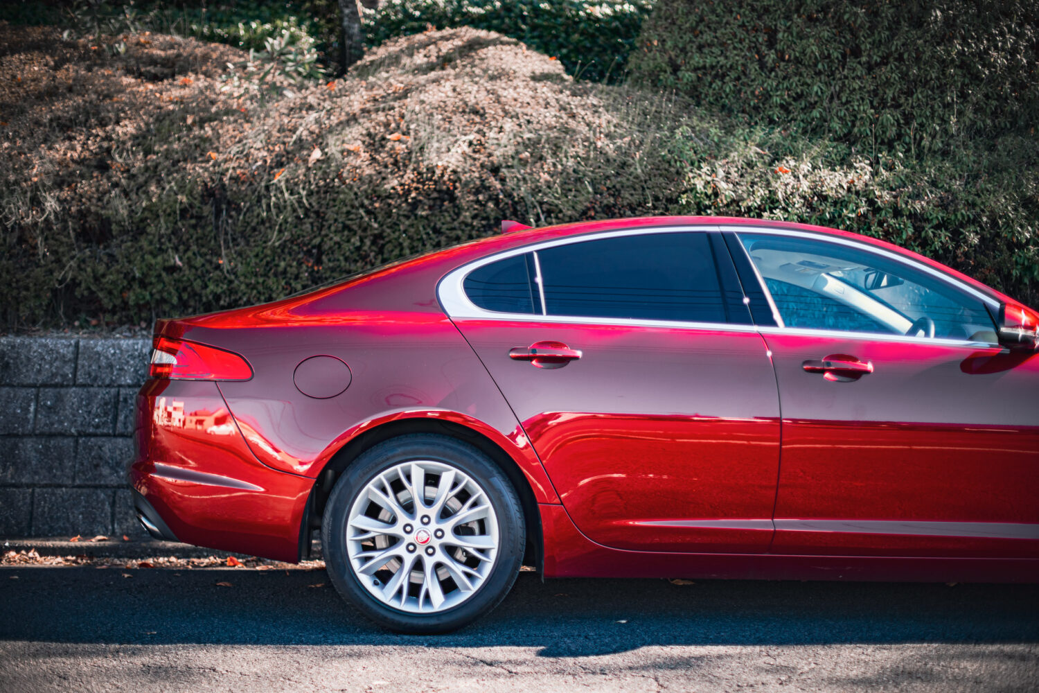 ジャガー・XF2.0プレミアムラグジュアリー（FR/6AT）英国車入門