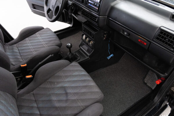 ゴルフ 5ドア GTi 16V