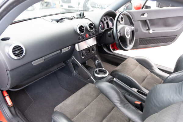 TTクーペ 1.8T