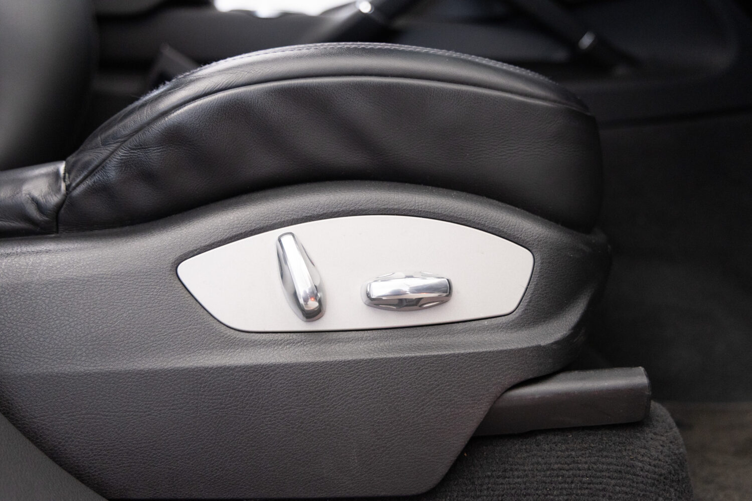 カイエン GTS 4WD