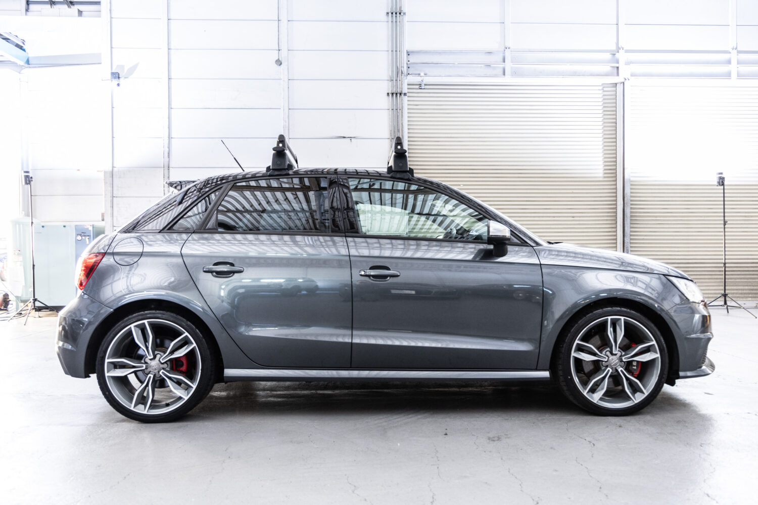 S1スポーツバック 2.0 4WD