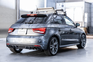 S1スポーツバック 2.0 4WD