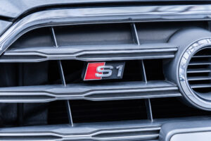 S1スポーツバック 2.0 4WD