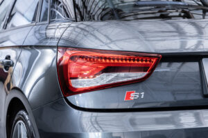 S1スポーツバック 2.0 4WD