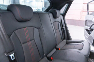 S1スポーツバック 2.0 4WD