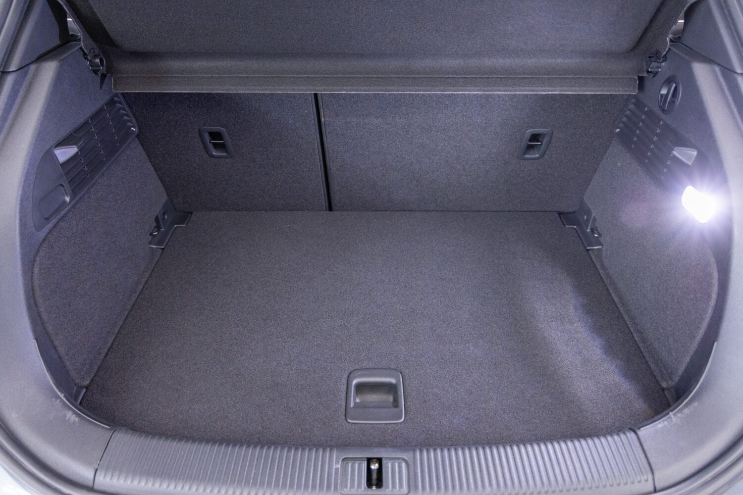 S1スポーツバック 2.0 4WD