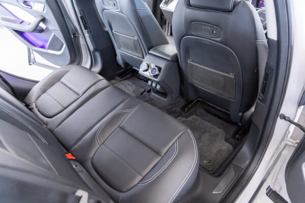 Iペイス HSE 4WD