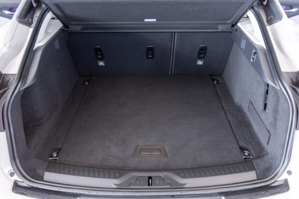 Iペイス HSE 4WD