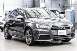 S1スポーツバック 2.0 4WD