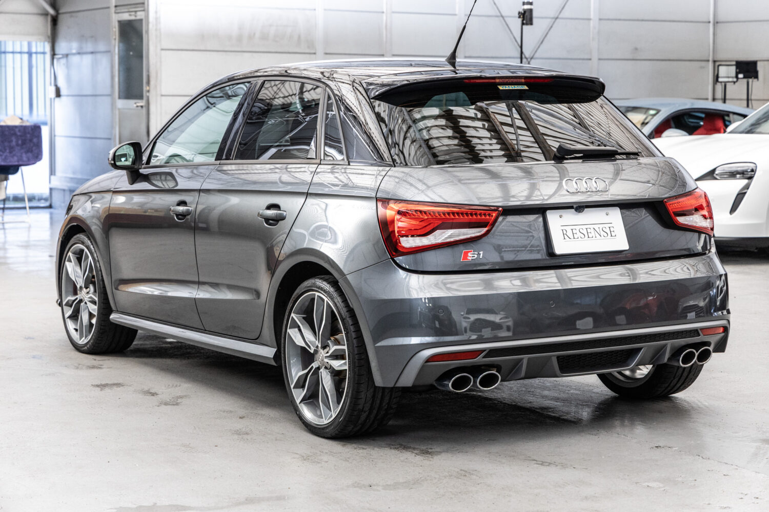 S1スポーツバック 2.0 4WD