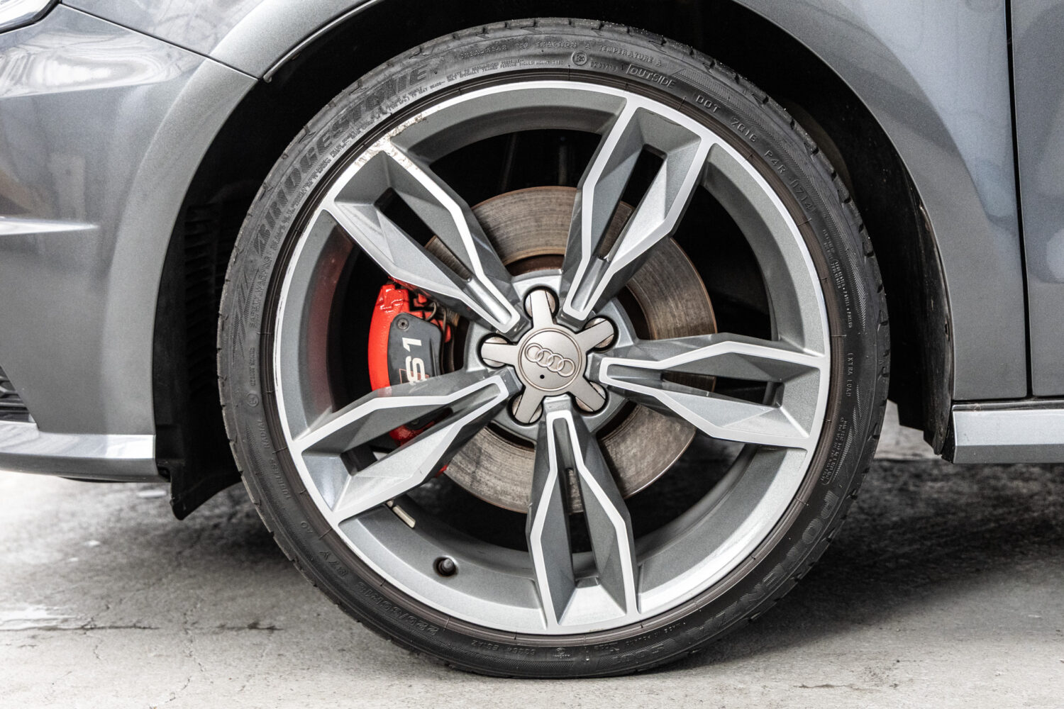 S1スポーツバック 2.0 4WD