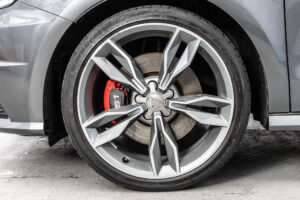 S1スポーツバック 2.0 4WD