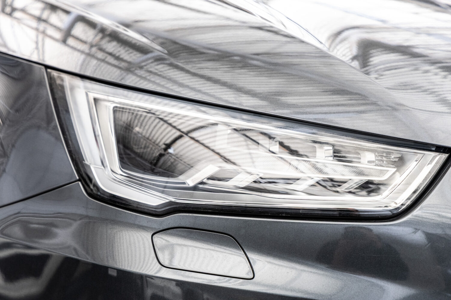 S1スポーツバック 2.0 4WD